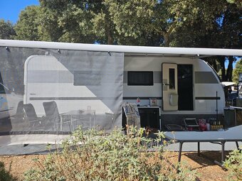 Karavan Adria - 2