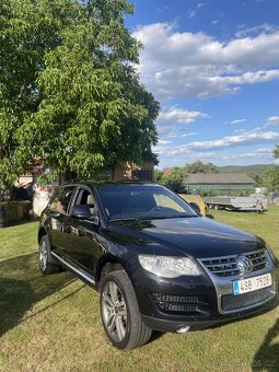 Volkswagen Touareg - 2