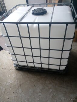 Nový ibc kontejner velký vstupní otvor 22 cm - 2