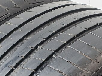 Letní pneu Goodyear 235/45/18 - vzorek 7mm - 2