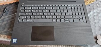 Lenovo V130-15IKB - 2