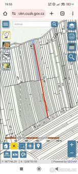 Zahrada, vinice, les 3.285m2, 2 chaty do 80m2 - 2