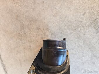 Přiruba 38mm Husqvarna 125 - 2