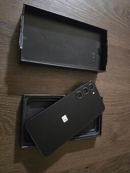 Samsung Galaxy S23+ 256GB - 2