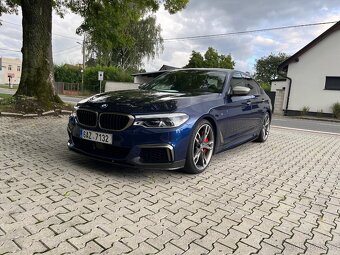 M550i xDrive, 4,4 /340kW - 2