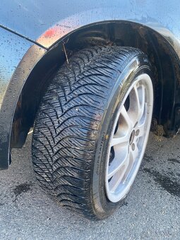 Prodám 225/45 r17 - 2