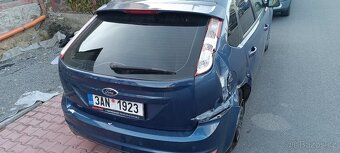 Ford focus - 2