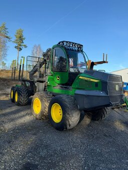 Vyvážecí souprava JOHN DEERE 1010G IBC - 2