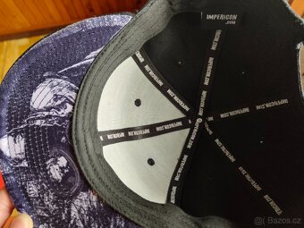 prodám kšiltovku - 2