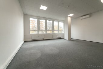 Pronájem kanceláře 57 m2, Střížkov, Praha 9 - 2