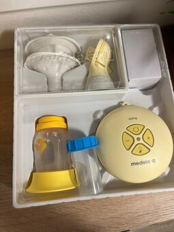 Medela Odsávačka mléka elektrická Swing Flex - 2