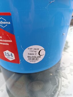 Fasádní barva,penetrace - 2