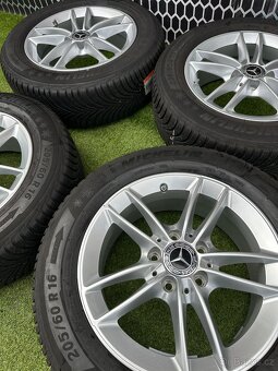 ZÁNOVNÍ ZIMNÍ SADA MERCEDES A B CLA - MICHELIN - 2