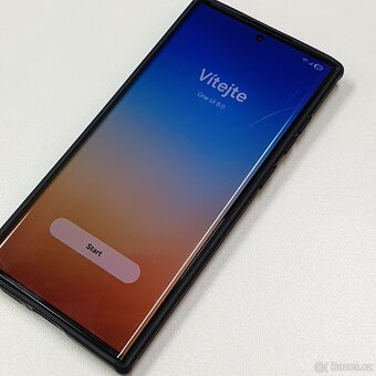 Galaxy S22 Ultra 5G, 12GB/256GB, černý + Nilkin pouzdro - 2