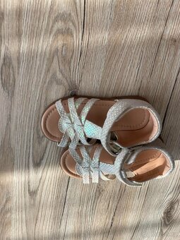 Sandálky Fribo velikost 26 - 2