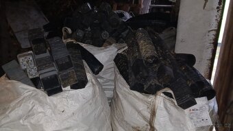 Květníky, květináče - 2