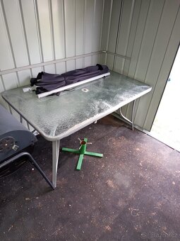 Zahradní stůl + 6 židlí - 2