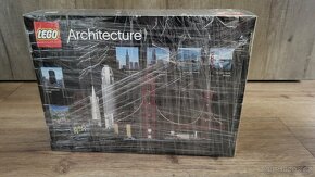LEGO Architecture 21043  - San Francisco - 2
