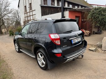 Prodám Toyota Rav4 - 2