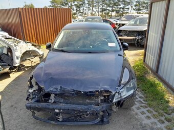 Volkswagen Passat 1,6 TDi 105 - 2