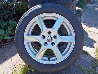 Obutá alu kola 15ky 5x100 ŠKODA SEAT VW AUDI - dobírka možná - 2