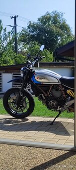 DUCATI SCRAMBLER 800 - 2