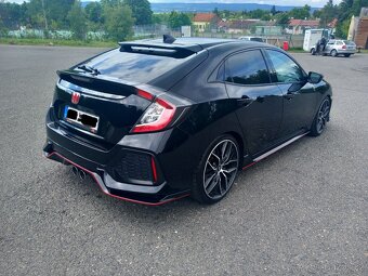 Honda Civic 1.5i VTEC Sport Plus 134 kW Manuál - 2