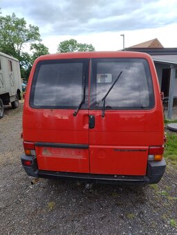 VW Transporter T4 1.9 TD původně hasičský původ ČR - 2
