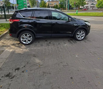 Ford Kuga 2.0 TDCi 4WD 4x4 Titanium - 2