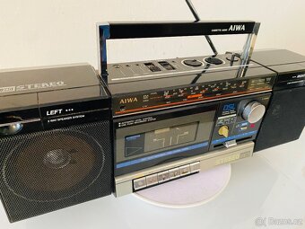 Radiomagnetofon Aiwa CS-240, rok 1985 - 2