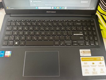 ASUS Vivobook 15 - 2