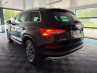 Škoda KODIAQ SCOUT 4x4 2.0 TDi EVO VIRTUAL KAMERA TAŽNÉ 21 - 2
