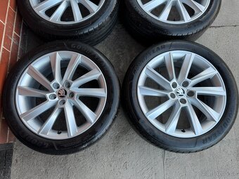 Alu 17" 5x100,škoda Stratos letní 92% SCALA , TOP - 2