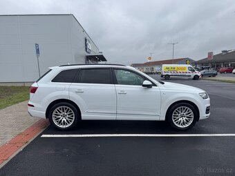 AUDI Q7 3.0 TDI 200 kW S LINE 7 mist - 2