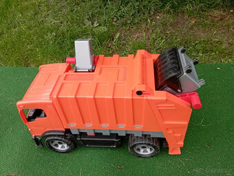 Popelářské auto - 2