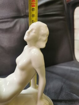 Royal Dux, ženský akt. - 2