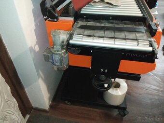 Balicí stroj minipack - 2