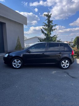 VW Golf V 1.9TDi (77kw) - 2