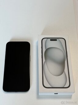 iPhone 15 128 GB Černý - 2