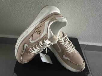 Dámské tenisky Tommy Hilfiger - 2