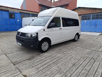 Volkswagen Transporter T5 8 míst 103kw - 2