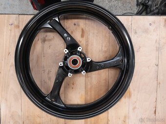 Honda cbr 1000rr- kolo - 2
