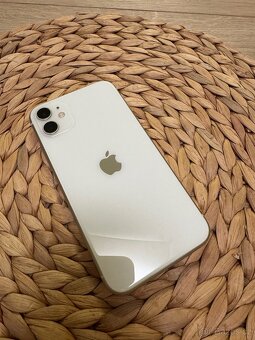 iPhone 11 64GB White, bílý, top stav, 100% sklo a pouzdro - 2