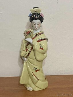 Porcelánová soška - 2