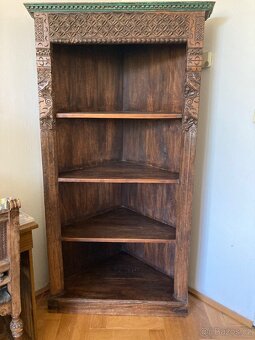 Rohová skříň Sanu Babu - 2