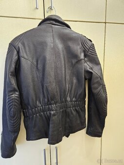 Dámská kožená budna na motorku vl. 52 ( asi L ) - 2