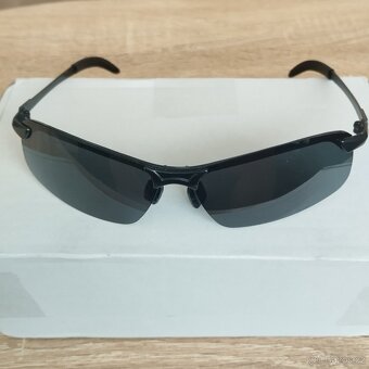 Sluneční brýle - 2