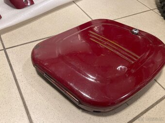 Jawa kyvacka schranka na nářadí - 2