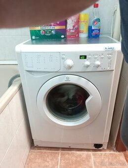 Pračka INDESIT - 2
