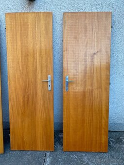Dveře vnitřní  dýhované 80 a 60 L a P - 2